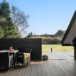 2 Bedroom Beautiful In