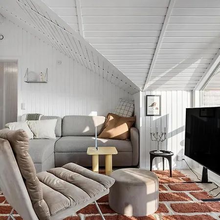 2 Bedroom Beautiful In * Borkop