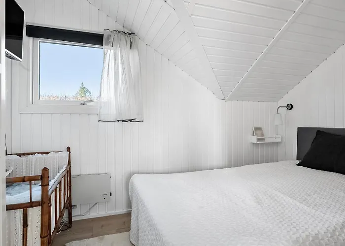 Casa vacanze 2 Bedroom Beautiful In *